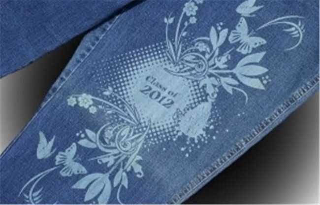 laser engraving denim maong