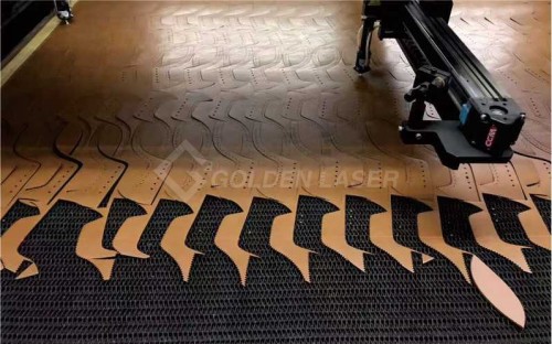 deri lazer kesiji maşyn